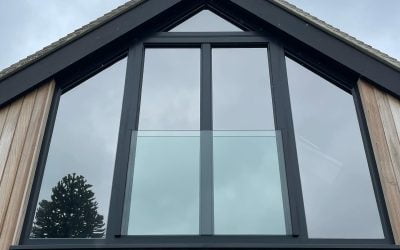 Reasons to Use Toughened Glass Splashbacks for Family Homes